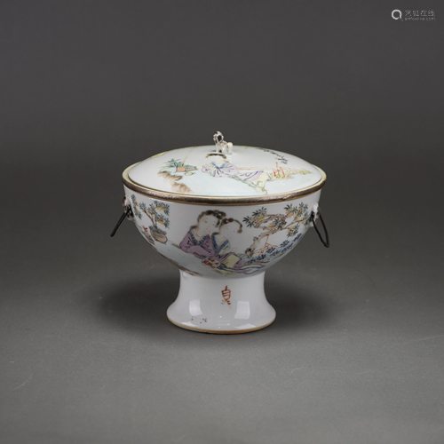 A FAMILLE ROSE 'FIGURE' STEM BOWL WITH COVER