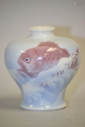 19th C. Japanese Ceramic Vase by Miyagawa Kozan