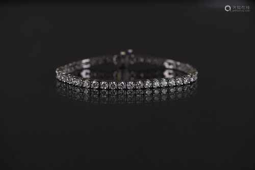 8.7CTS DIAMOND BRACELET, WITH AIGL CERTIFIED