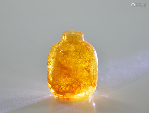 A Chinese Amber Snuff Bottle