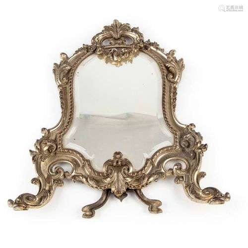 Miroir de toilette en bronze argenté de forme mouvementée ri...