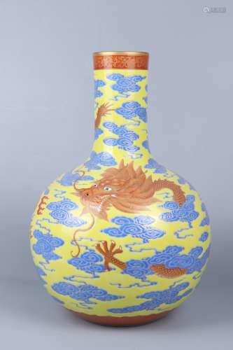 chinese yellow-ground porcelain globular vase