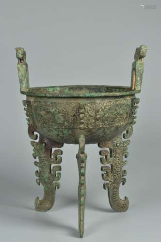 chinese bronze tripod vessel