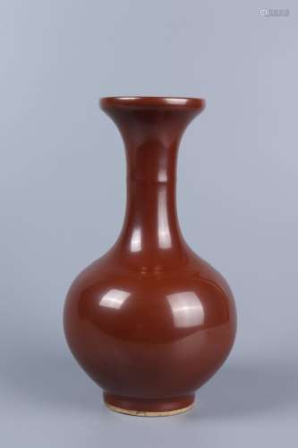chinese monochrome glazed porcelain vase