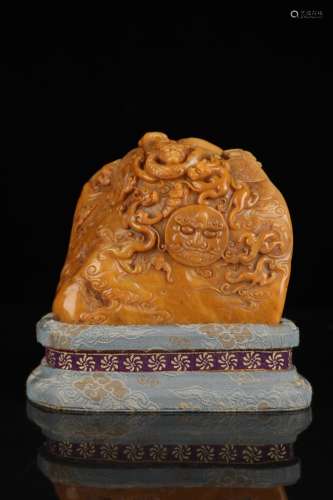 chinese tianhuang stone ornament