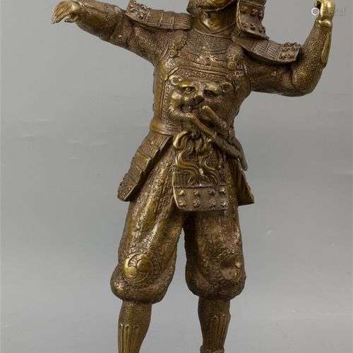 Statue d'un samouraï, en bronze - arme manquante (B). h. 50 ...