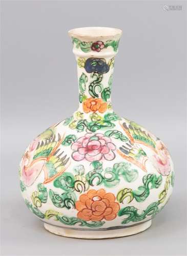 Un vase à décor persan, Chine, 19e siècle, porcelaine - frag...