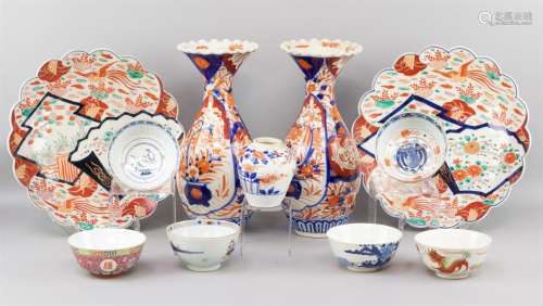 Lot de diverses porcelaines chinoises et japonaises, paire d...