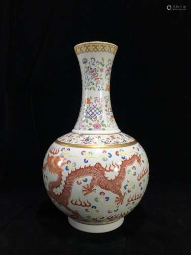 Qing guangxu style famille rose porcelain vase