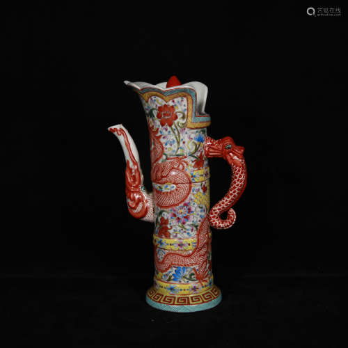 Qing tongzhi style famille rose porcelain jug