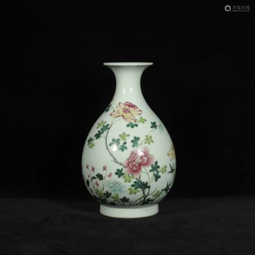 Qing xuantong style famille rose porcelain vase