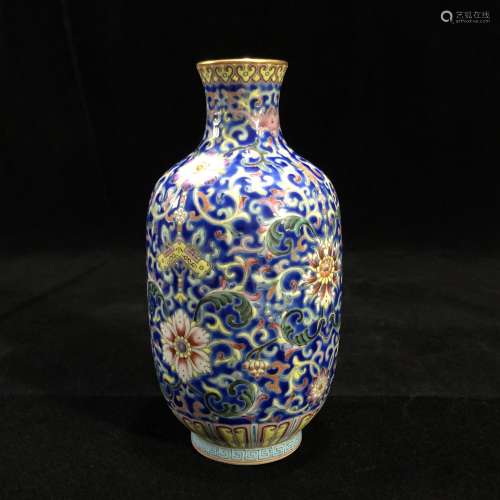 Qing style flower vase