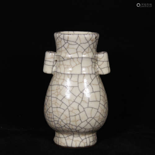 18th century Ge glaze porcelain jug