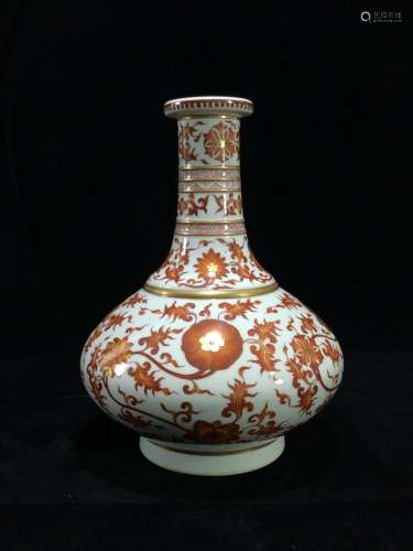 Qing style red glaze porcelain vase
