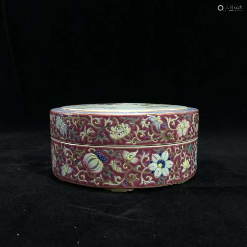 Qing style famille rose porcelain cover box