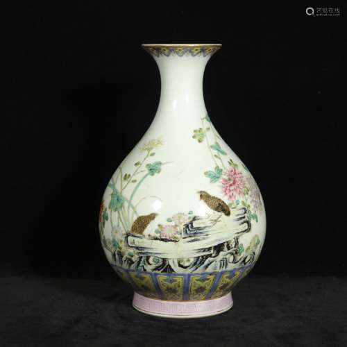 Qing tongzhi style famille rose porcelain vase