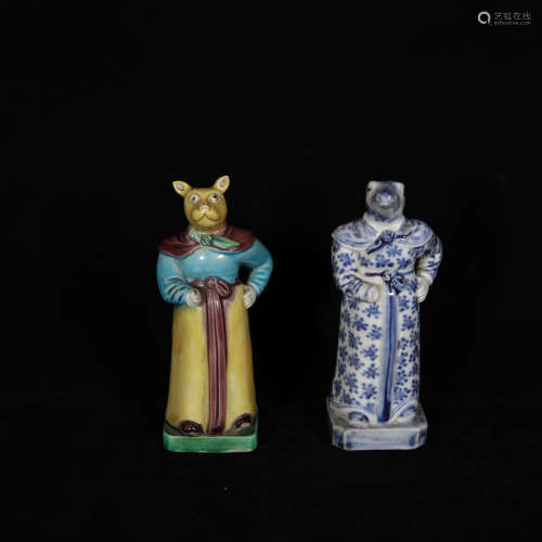 Two Qing qianlong style porcelain animal heads