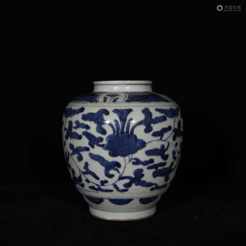 Ming wanli style blue and white porcelain jar