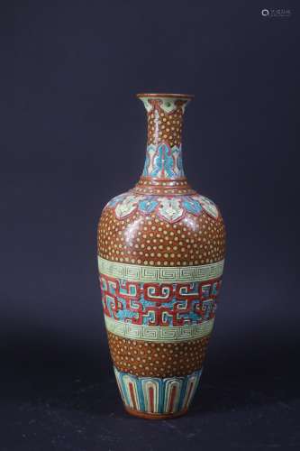 Qing style famille rose porcelain bottle