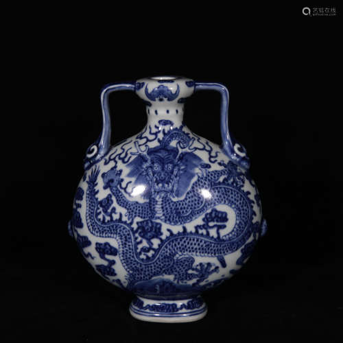 Qing qianlong style blue and white dragon pattern porcelain ...