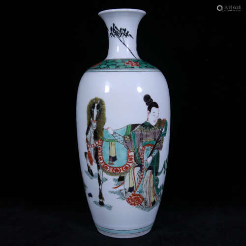 Qing kangxi style wu cai porcelain vase