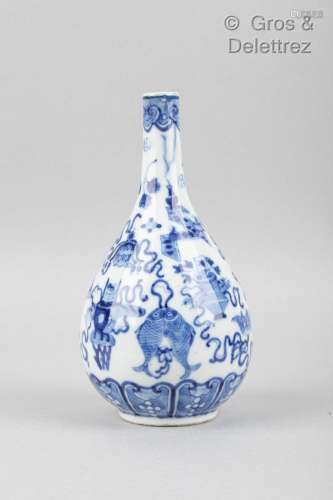 Chine, fin XIXe-début Xxe siècle Vase bouteille en porcelain...