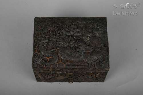 Japon, fin XIXe siècle Coffret rectangulaire à un tiroir, en...