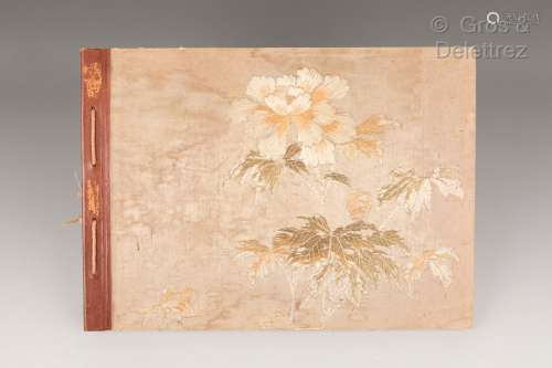 Japon, XIXème siècle Album avec peintures de fleurs et végét...