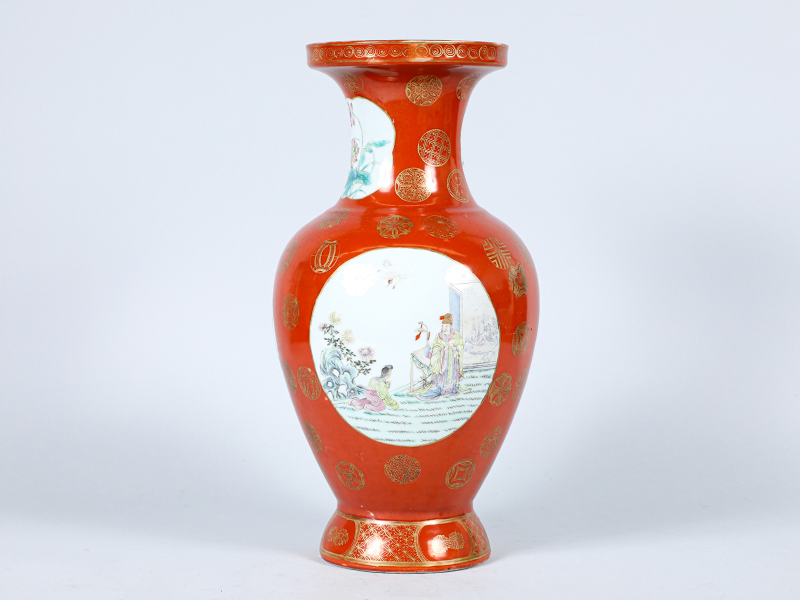一部予約販売】 中国清時代花瓶 珊瑚紅釉花鳥花卉紋花瓶 陶芸