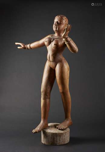 Arte Indiana A large wooden female figure India, 19th - 20th...