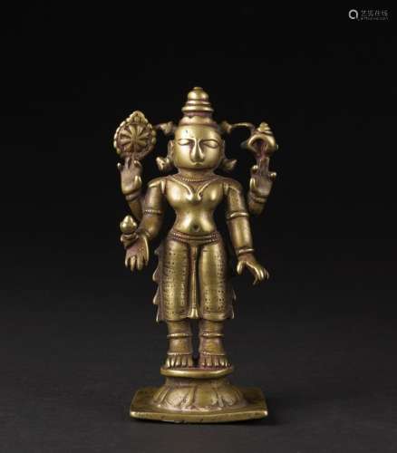 Arte Indiana A bronze figure of standing Vishnu Central Indi...