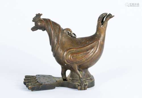 Arte Indiana Part of a devotional bronze lamp in the shape o...