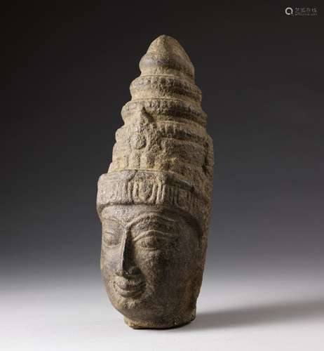 Arte Indiana A stone Shivaite head Southern India, Nayak per...