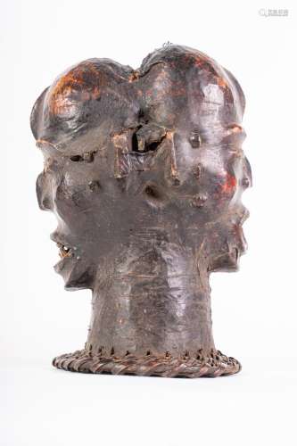 Arte africana Janus headdress, EkoiNigeria.