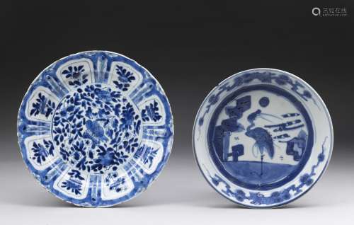 Arte Cinese Two blue and white porcelain dishes China, Qing ...