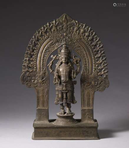 Arte Indiana A bronze Vishnu altar India, Kerala, 12th centu...