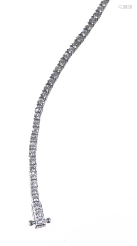 Bracelet rivière en or gris et diamants