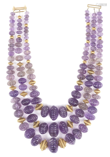 Collier trois rangs avec boules d'améthystes