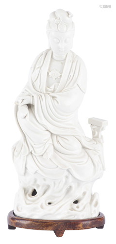 Guanyin en Blanc de Chine d'époque Qing