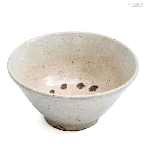 A Korean Crackle-Glazed Stoneware Bowl