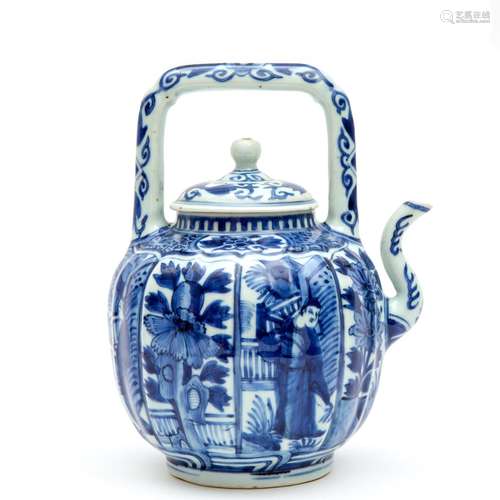 A blue and white kraak porcelain wine pot