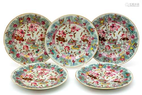 Five famille rose plates