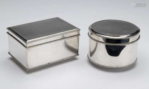 A pair of Dutch silver biscuit boxes, Amsterdam