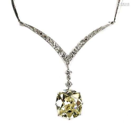 A 14k white gold diamond necklace