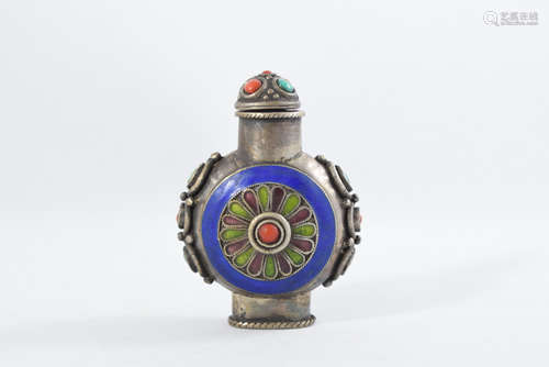 A Silver Enameling Snuff Bottle