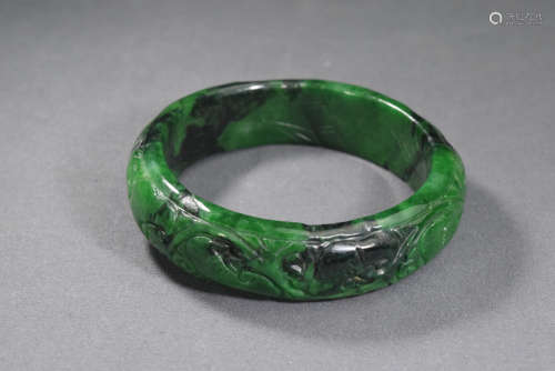 A Jadeite Bangle