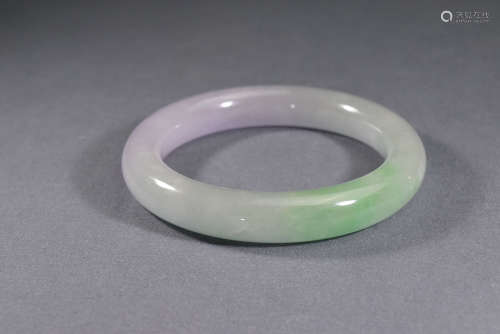 A Jadeite Bangle