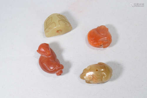 A Group of Four Jade, Agate Carving Small Piece Set