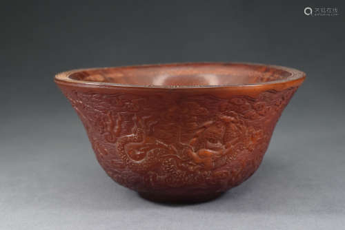 A Carved Dragon Pattern Horn Bowl