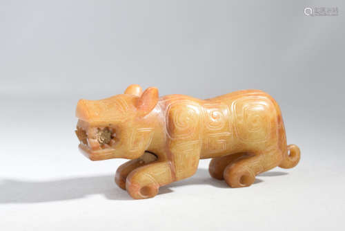 A Jade Beast Figure Ornament